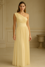 Elegant plissert aftenkjole med én skulder